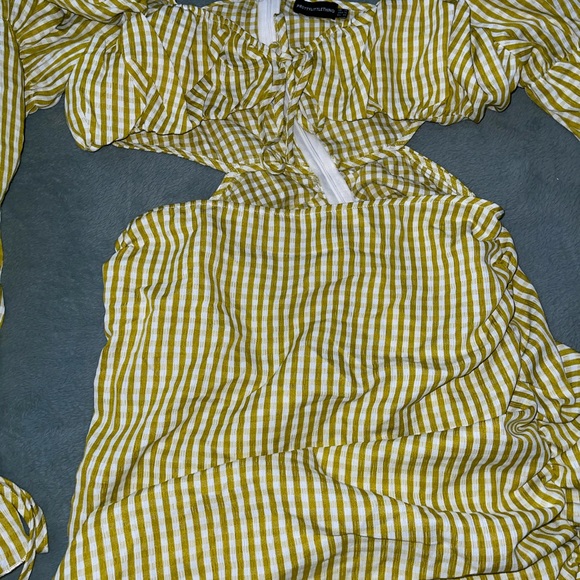 Pretty Little Thing Milk Maid Dress - Picture 5 of 6